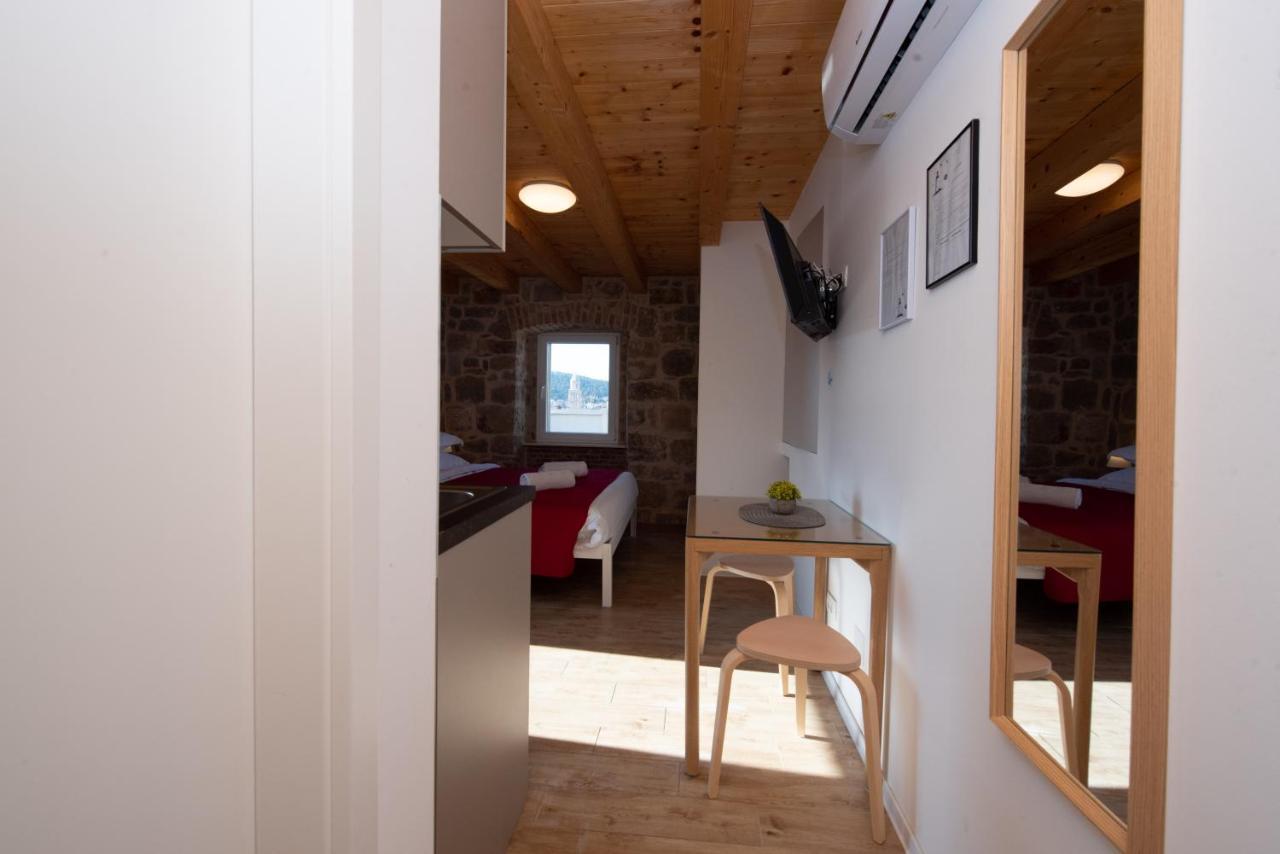 Lighthouse Apartment Split Exterior photo